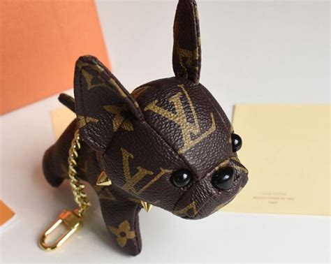 louis vuitton monogram dog keychain